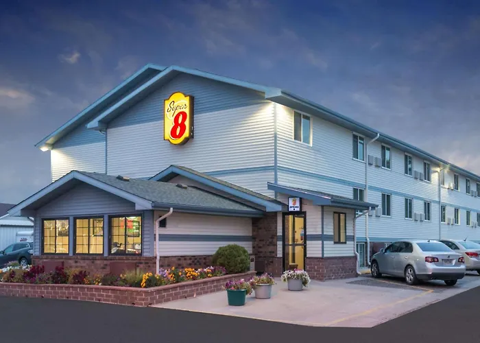 Super 8 By Wyndham Pierre Sd